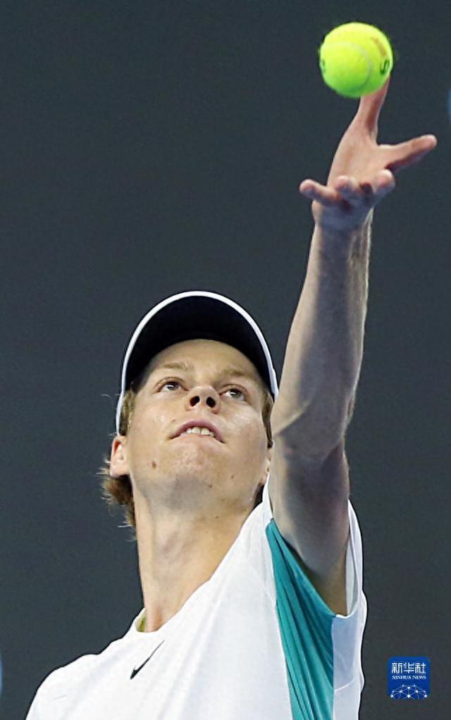 0战胜莱切 0战胜莱切