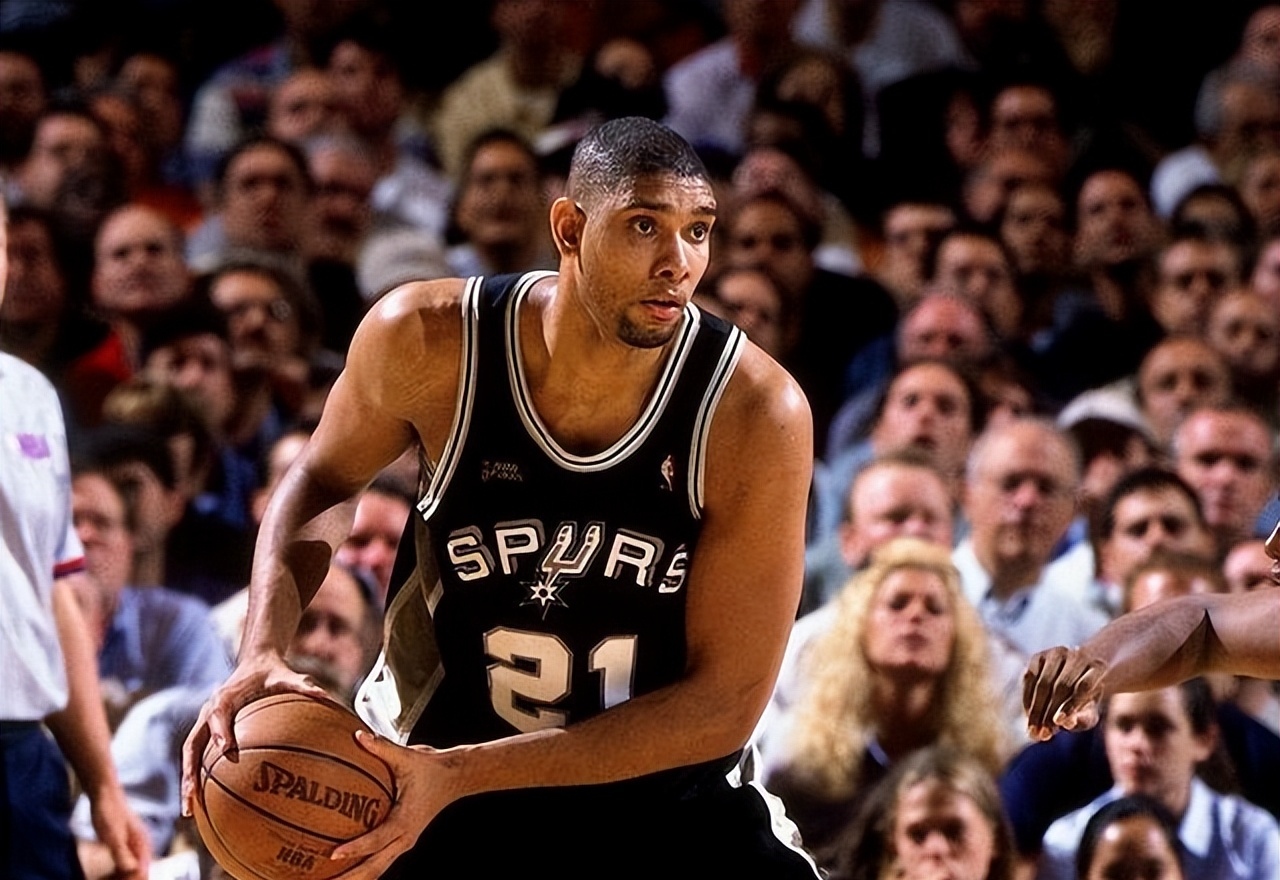 自两个字 自两个字