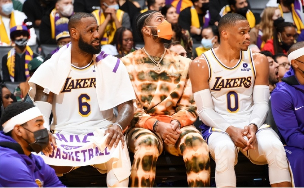 15分30分39分！一夜3门惨案，黑马再爆大冷，让积分榜彻底乱套